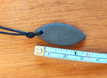 Charger l'image dans la galerie, Colgante Semilla