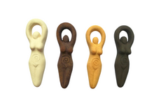 Load image into Gallery viewer, Colgante diosa ARTEMISA