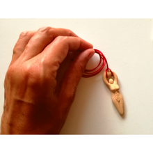 Load image into Gallery viewer, Colgante diosa AFRODITA